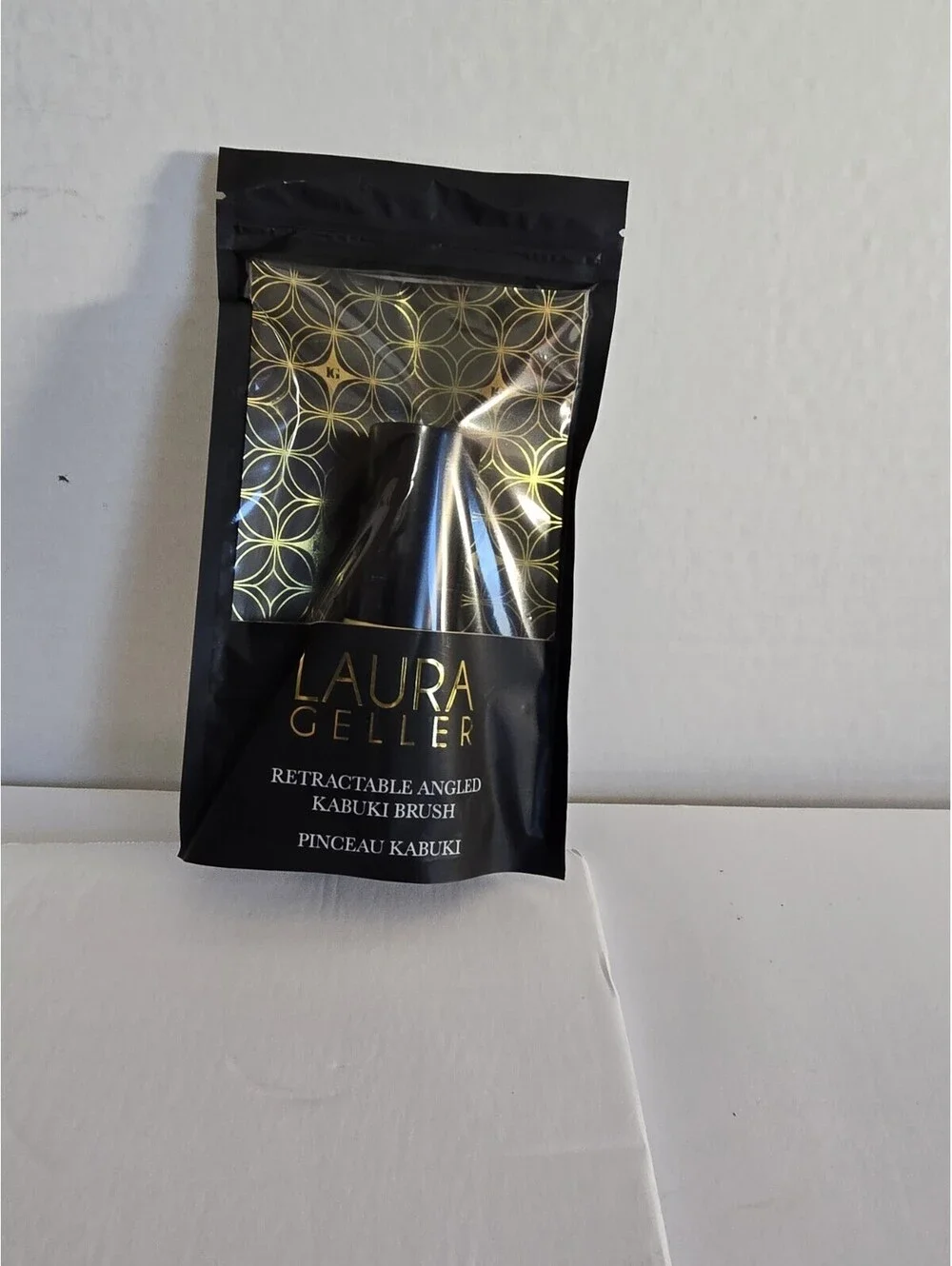 Laura Geller Retractable Angled Kabuki Brush Brand New Foundation Buffing Blush